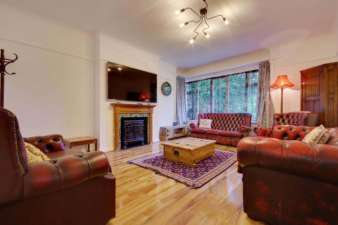 בורנמות' Cragside Villa With Hot Tub מראה חיצוני תמונה